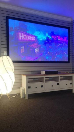 Plush 2 Bed Getaway With 100 Inch Projector & Sectional